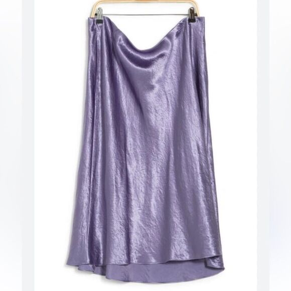 VINCE Satin Slip Skirt In Aurora NWT - Picture 1 of 5